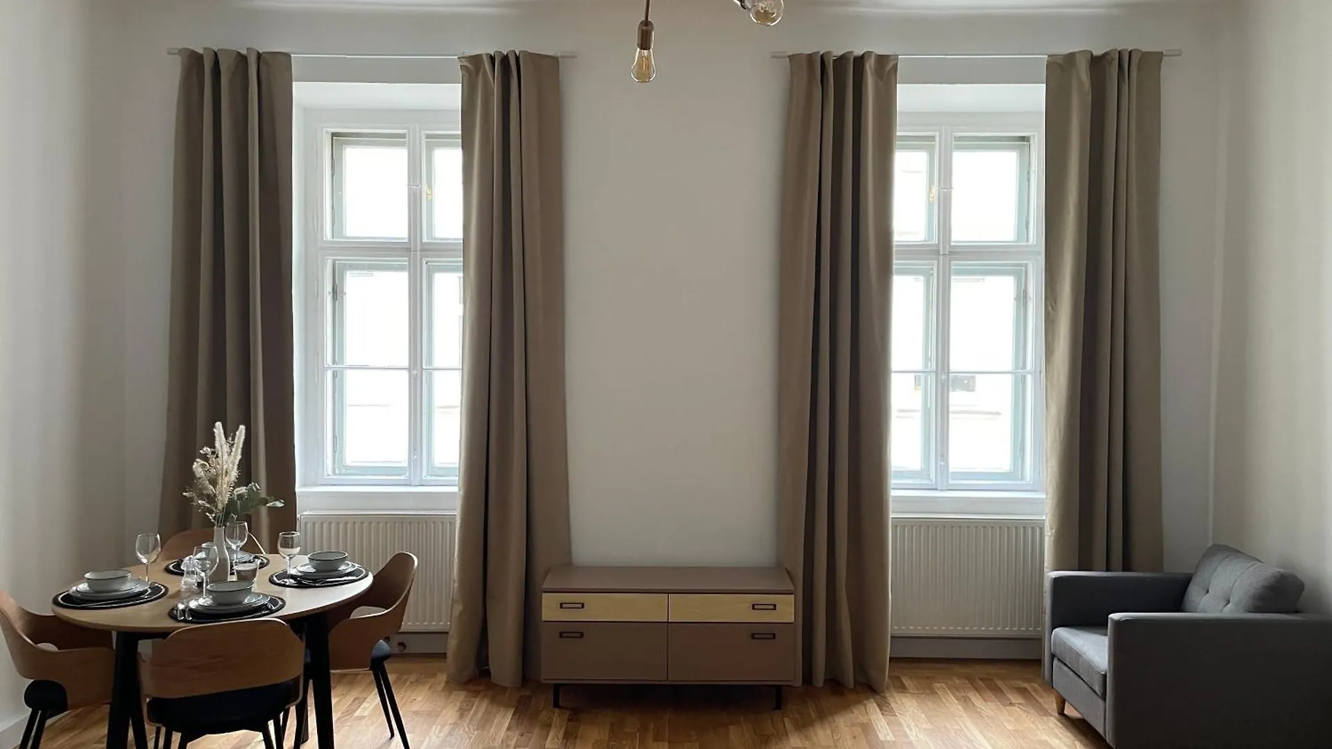 Authentic Apartment Near The City Centre Vienna